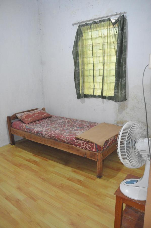 Dbc Bed & Breakfast